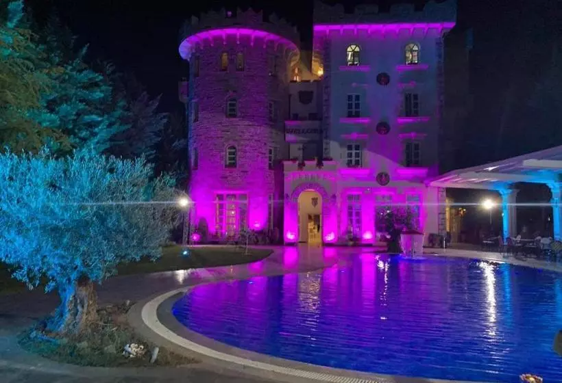 ホテル Castle Konti