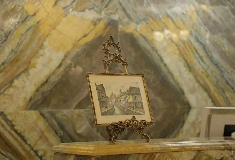 ホテル Castle Konti