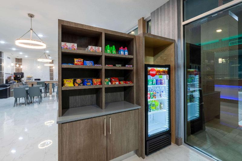 هتل Days Inn & Suites By Wyndham Downtown/university Of Houston