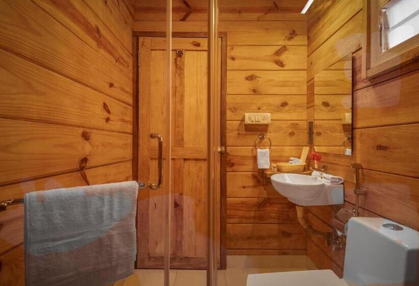 בית מלון כפרי Mariners Bay Beach Resort