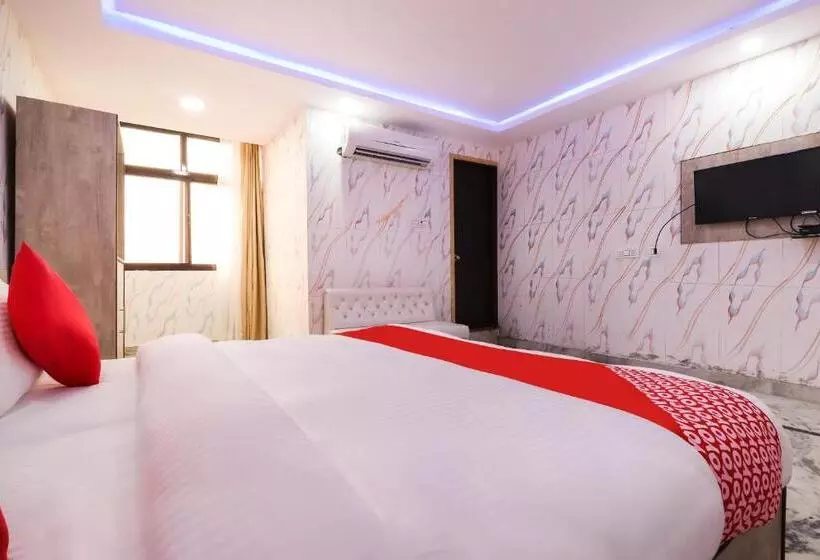 ホテル O Ghar Residency