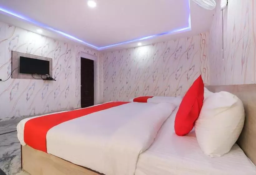 ホテル O Ghar Residency