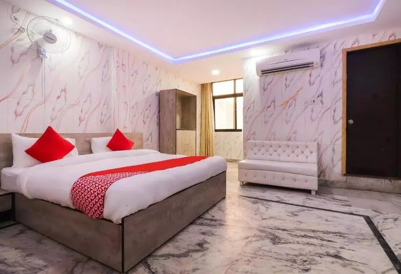 ホテル O Ghar Residency