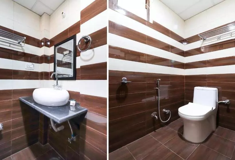 ホテル O Ghar Residency