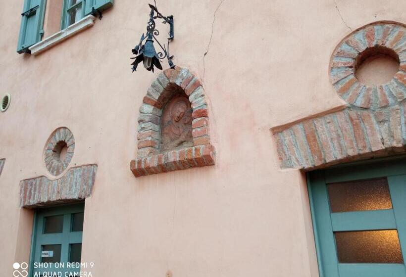 ペンション La Casina