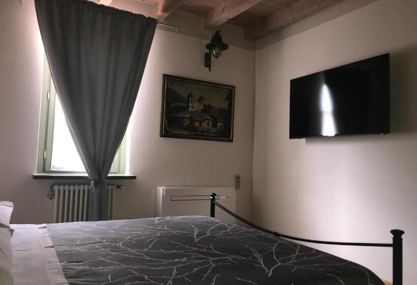 ペンション La Casina