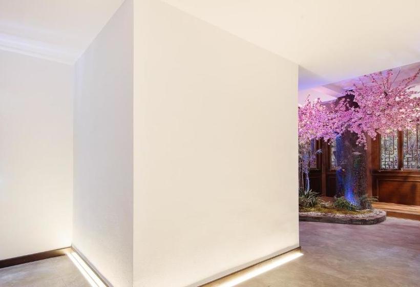 בית מלון כפרי Floral  Fenghuang Feng Xue Ye Gui Ren