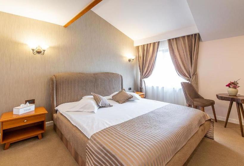 Red Confort Hotel Boutique