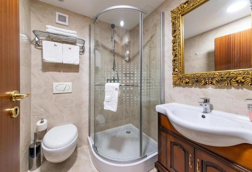 Red Confort Hotel Boutique