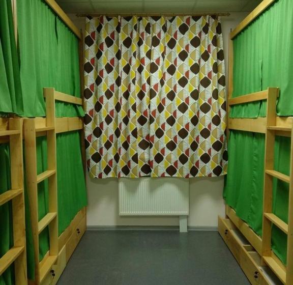 هاستل Megapolis On Sviatoshyno