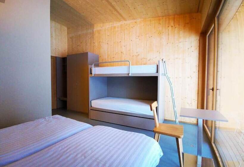 ホテル Campra Alpine Lodge & Spa