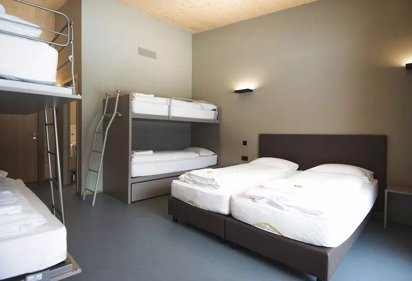 Hotelli Campra Alpine Lodge & Spa