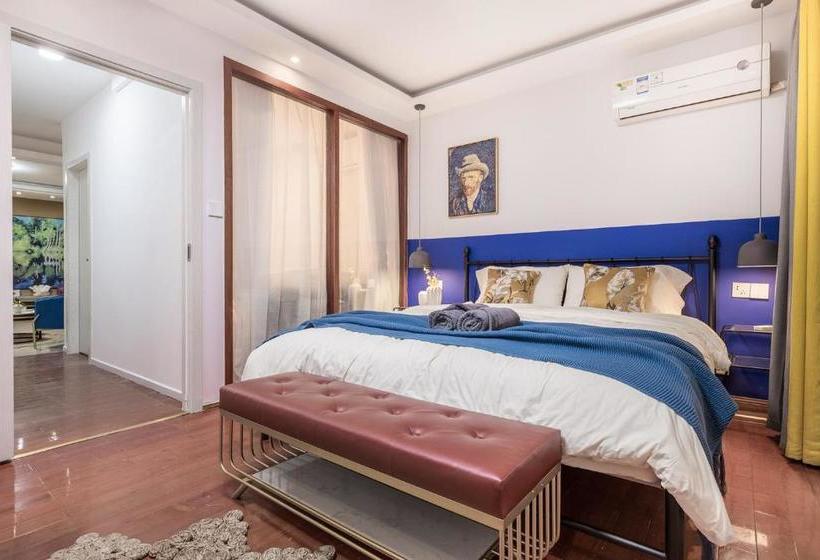 هتل Chongqing·yuzhong·xiaoshizi·