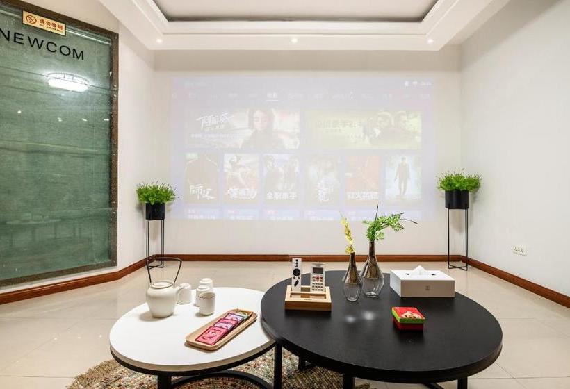 هتل Chongqing·yuzhong·xiaoshizi·