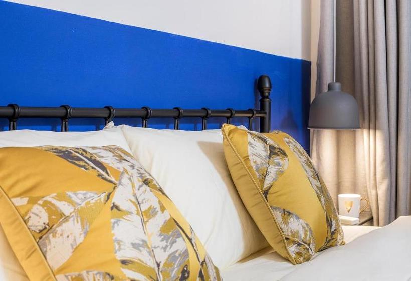 هتل Chongqing·yuzhong·xiaoshizi·