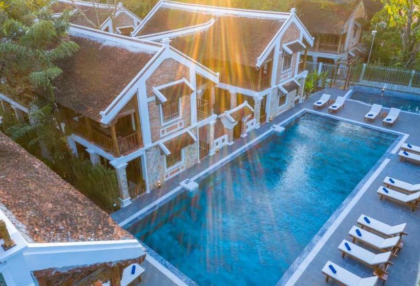 ホテル Old Town Resort Phu Quoc