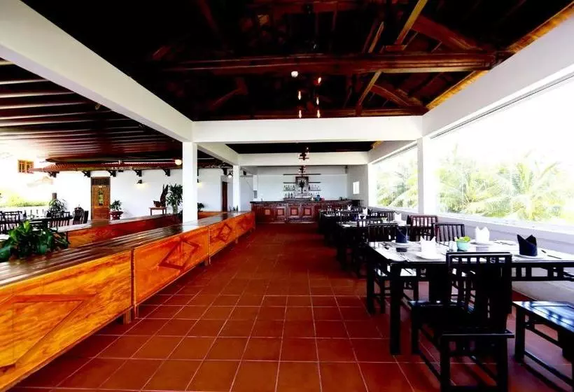 هتل Old Town Resort Phu Quoc