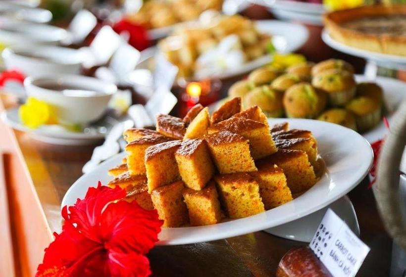 ホテル Old Town Resort Phu Quoc