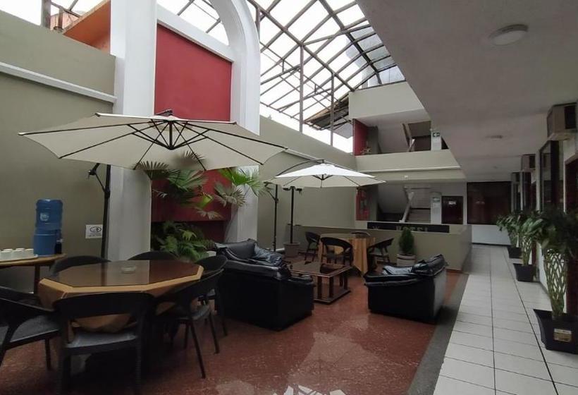 בית מלון כפרי Puerta Del Sol