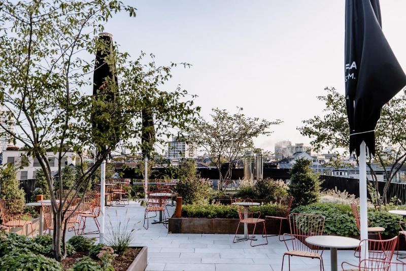 فندق The Flag West M