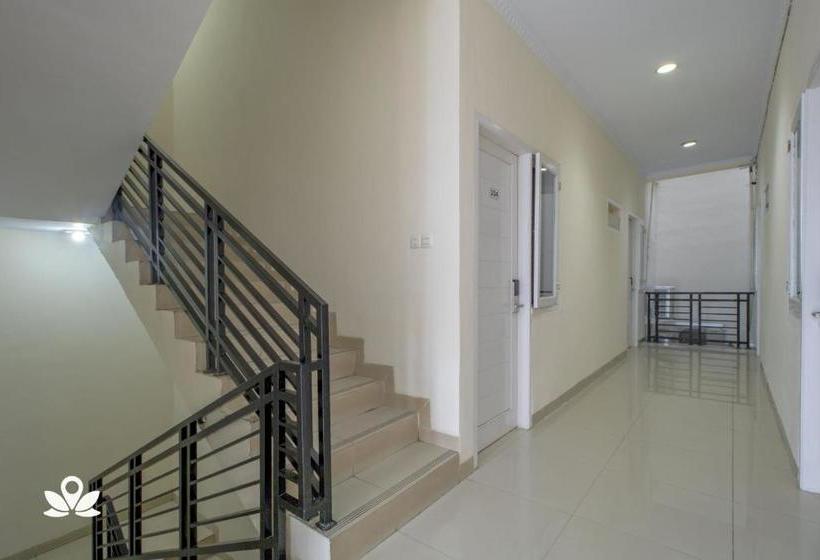 فندق De 80's Matraman