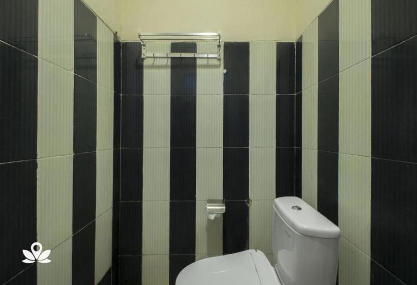 فندق De 80's Matraman