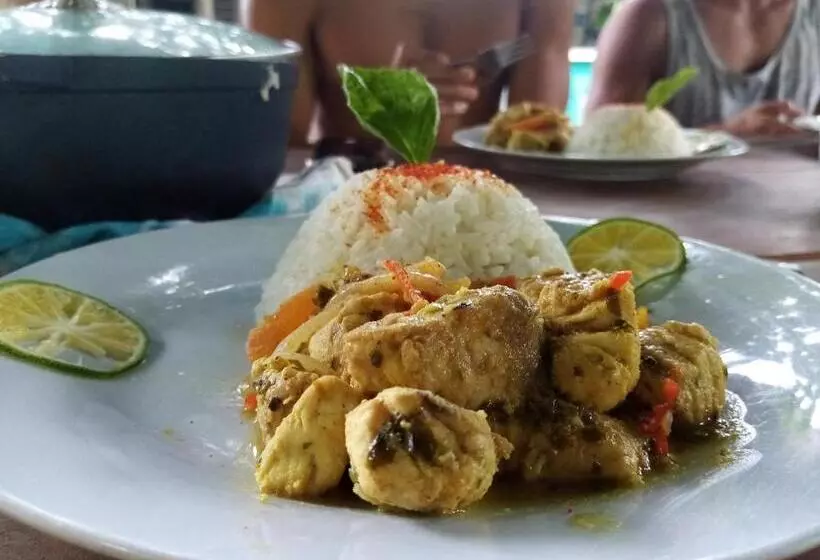 Hotelli Cabañas Los Almendros