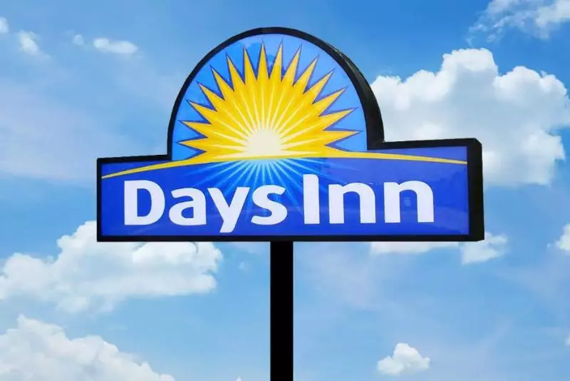 Hotelli Days Inn By Wyndham Galt   Elk Grove South
