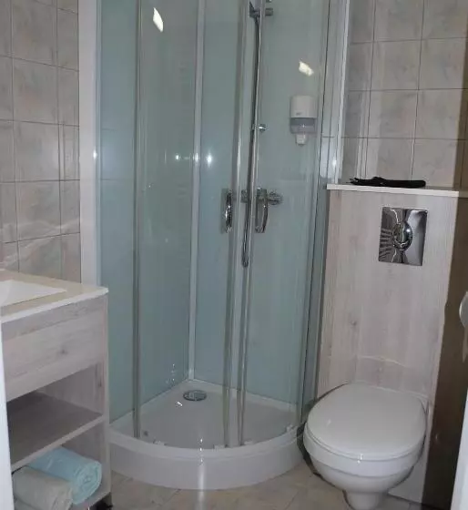 Hotelli Hôtel Des Voyageurs