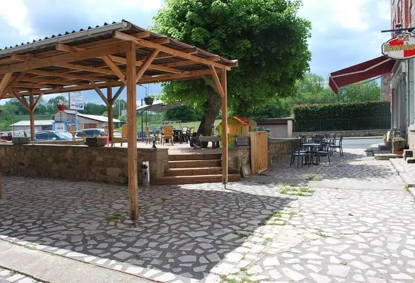 Hotelli Hôtel Des Voyageurs