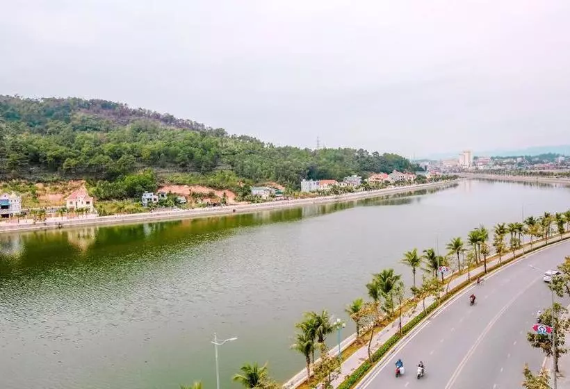 هتل Oyo 581 Dai Viet