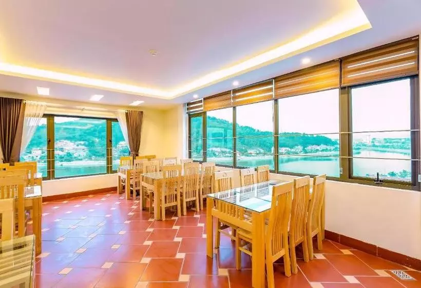 هتل Oyo 581 Dai Viet