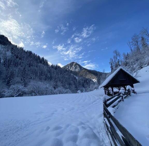 هتل Turistična Kmetija čerček
