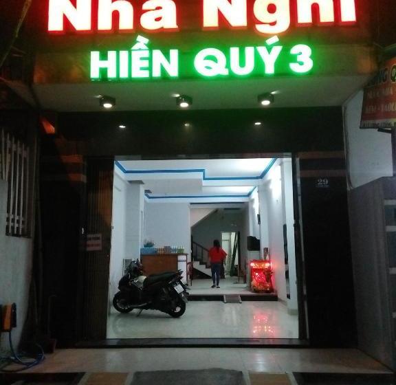 مُتل Nhà Nghỉ Hiền Quý 3