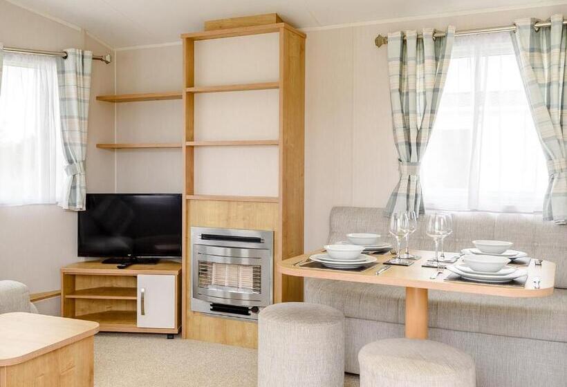 리조트 Grange Leisure Park