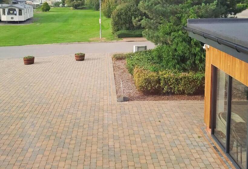 리조트 Grange Leisure Park