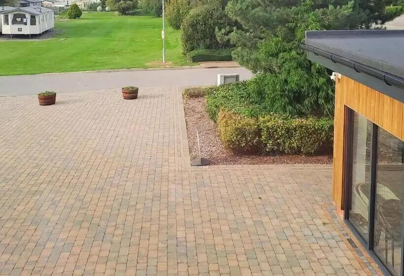 Lomakeskus Grange Leisure Park