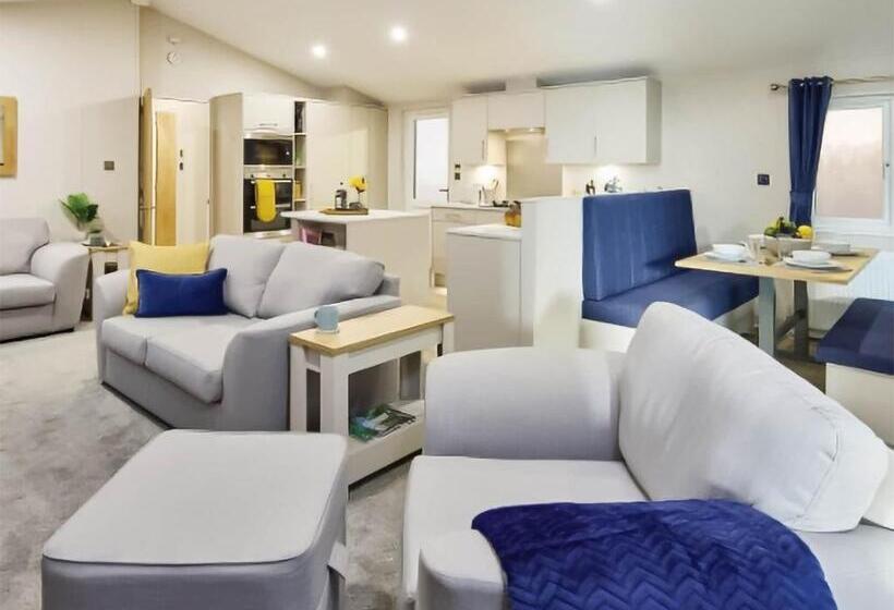 리조트 Grange Leisure Park