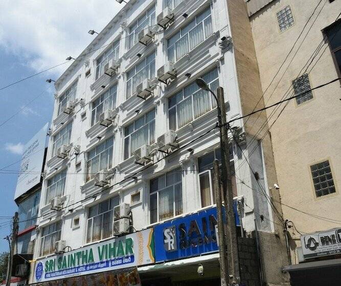 בית מלון כפרי Sain Regincy