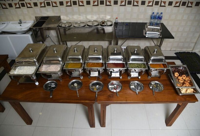 בית מלון כפרי Sain Regincy