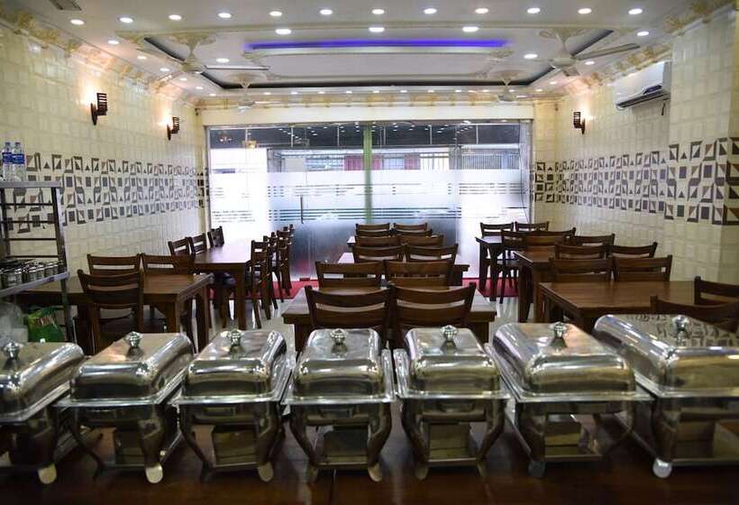 בית מלון כפרי Sain Regincy