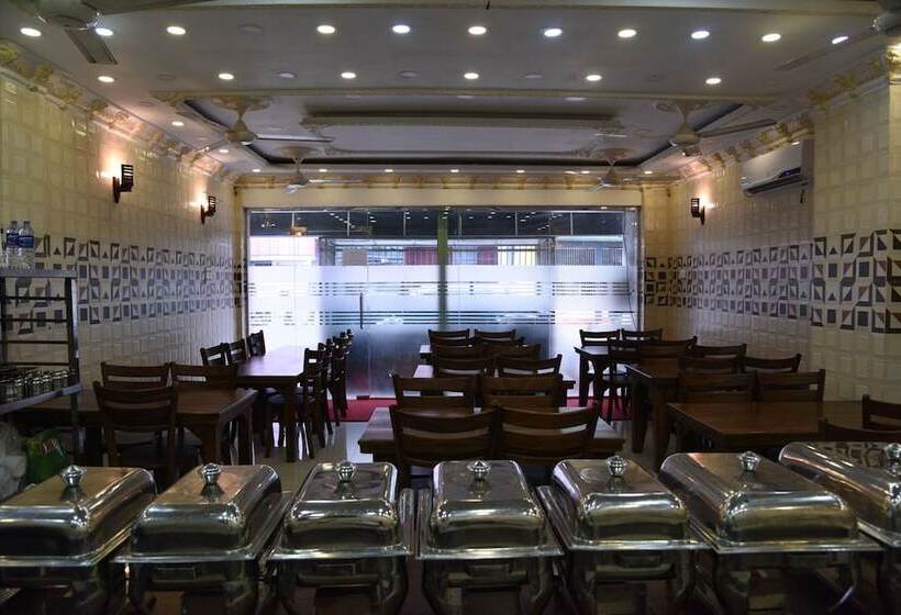 בית מלון כפרי Sain Regincy