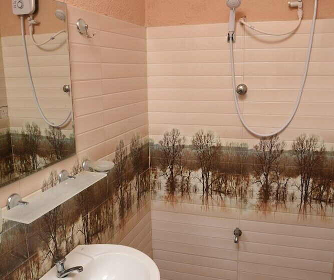 בית מלון כפרי Sain Regincy