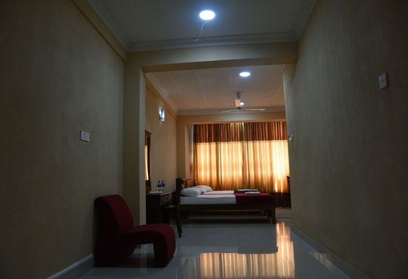 בית מלון כפרי Sain Regincy