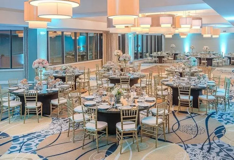 酒店 Crowne Plaza Princeton   Conference Center, An Ihg