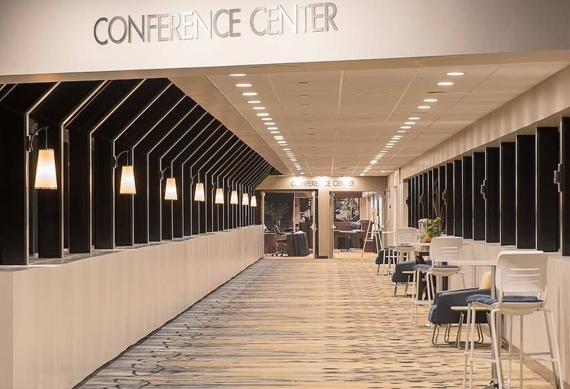 فندق Crowne Plaza Princeton   Conference Center, An Ihg