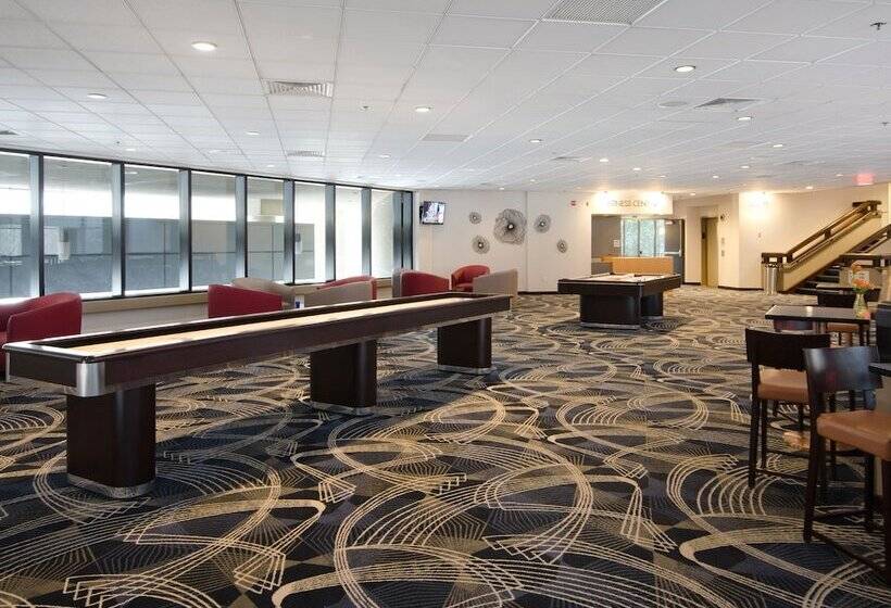 فندق Crowne Plaza Princeton   Conference Center, An Ihg