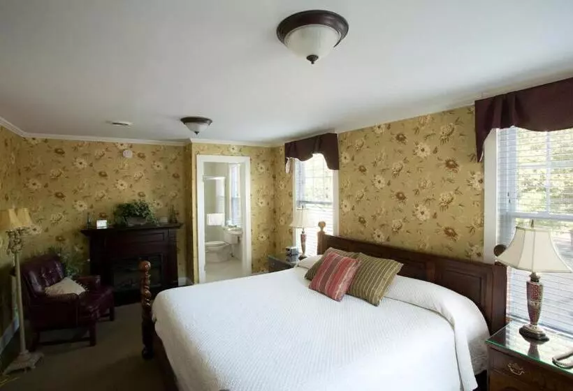 בית מלון כפרי Maplewood