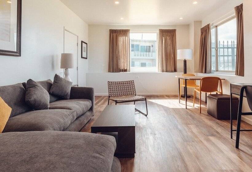 Szálloda Maui Seaside