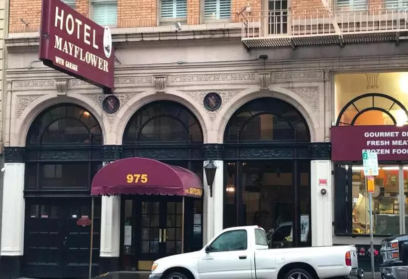 酒店 Mayflower